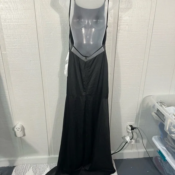 Leena For Mac Duggal Black Spaghetti Strap Dress Size 6 NWT - Picture 7 of 12